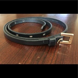 Narrow black leather belt by banana republic